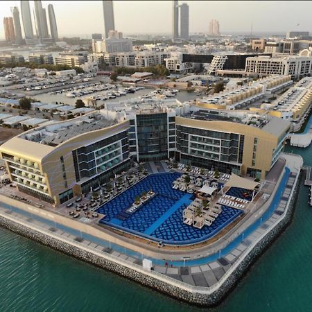 Royal M Hotel Abu Dhabi By Gewan Exterior photo